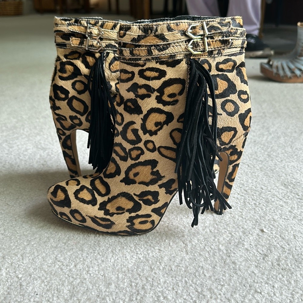 Sam Edelman leopard booties